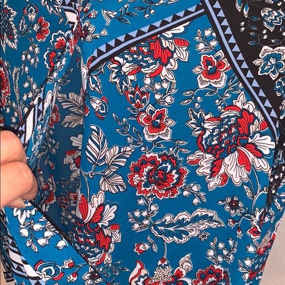 🎋NWT! NY&Co Mixed Print Faux Wrap Blouse - Picture 4 of 11